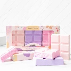 NEW sealed Join x Moon Treat Yourself bath bomb bar gift set 14oz